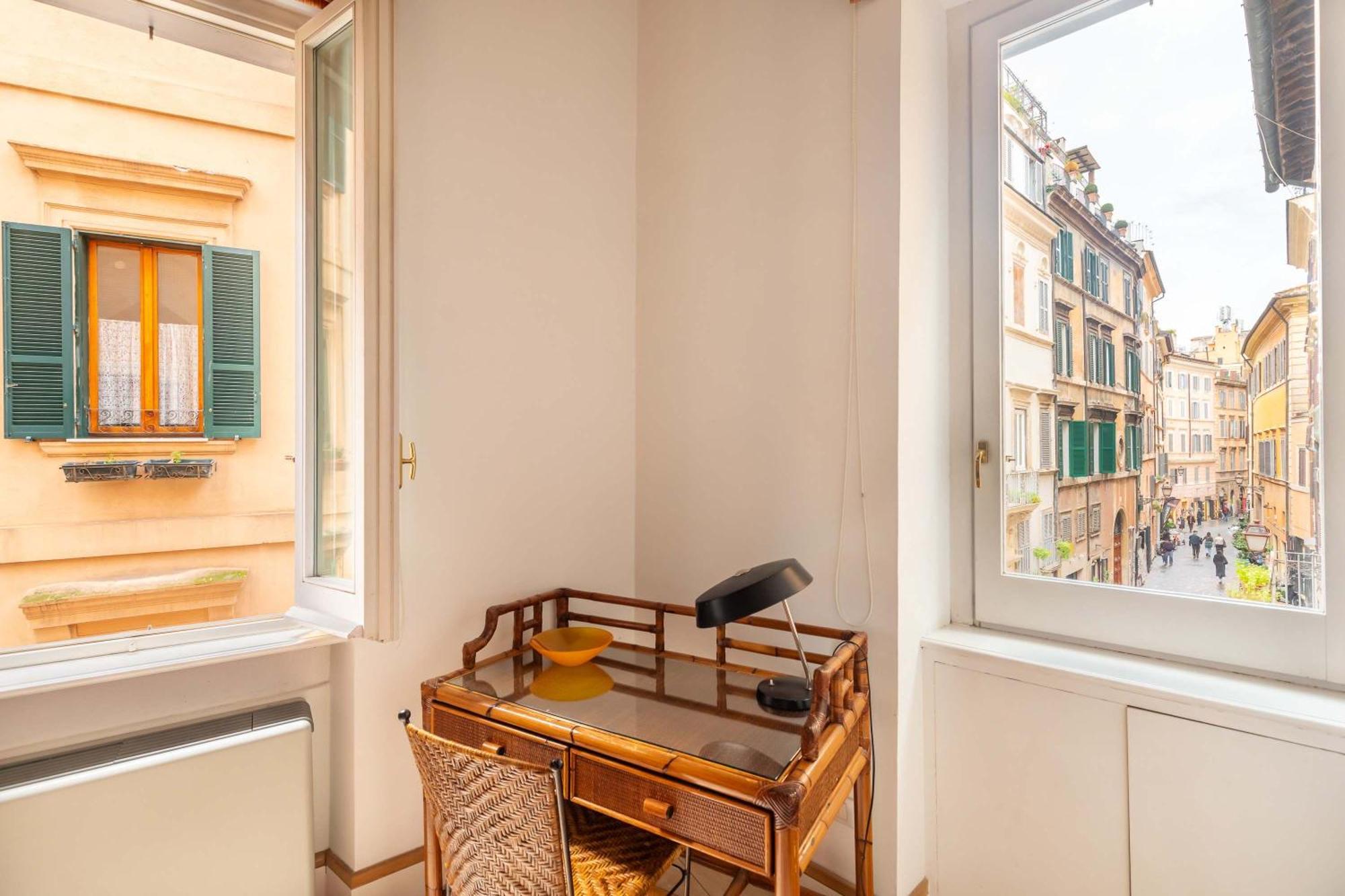 Navona Stylish - Up To 5 People * Rom